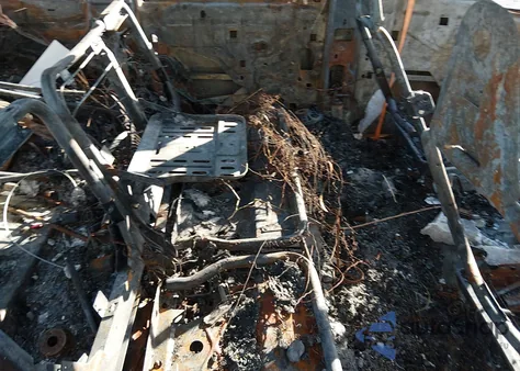 2000 Ford Excursion Limited from USA, damaged, VIN 1FMNU43S4YED54757